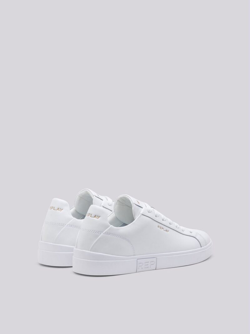 polys w clean white 061 2