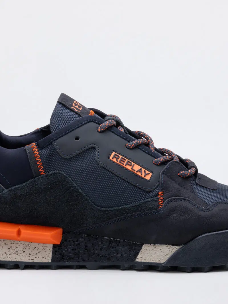 The Replay Field Mix Sneaker is the perfect combination of style and comfort for any activity. #neveroutofstyle #replay