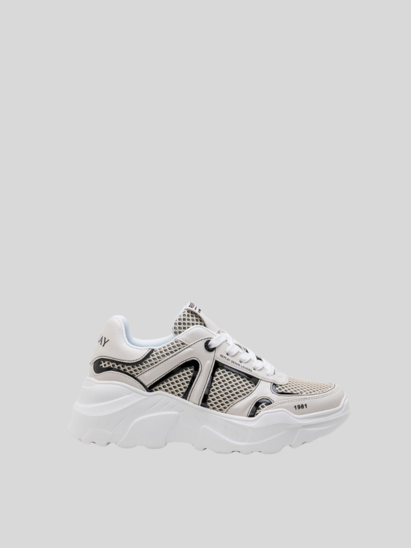 vanessa couple white white sneaker 1
