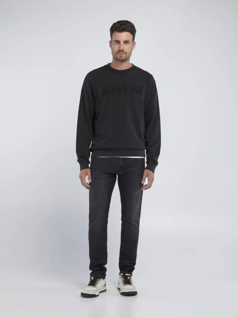 black crew neck sweatshirt with lettering