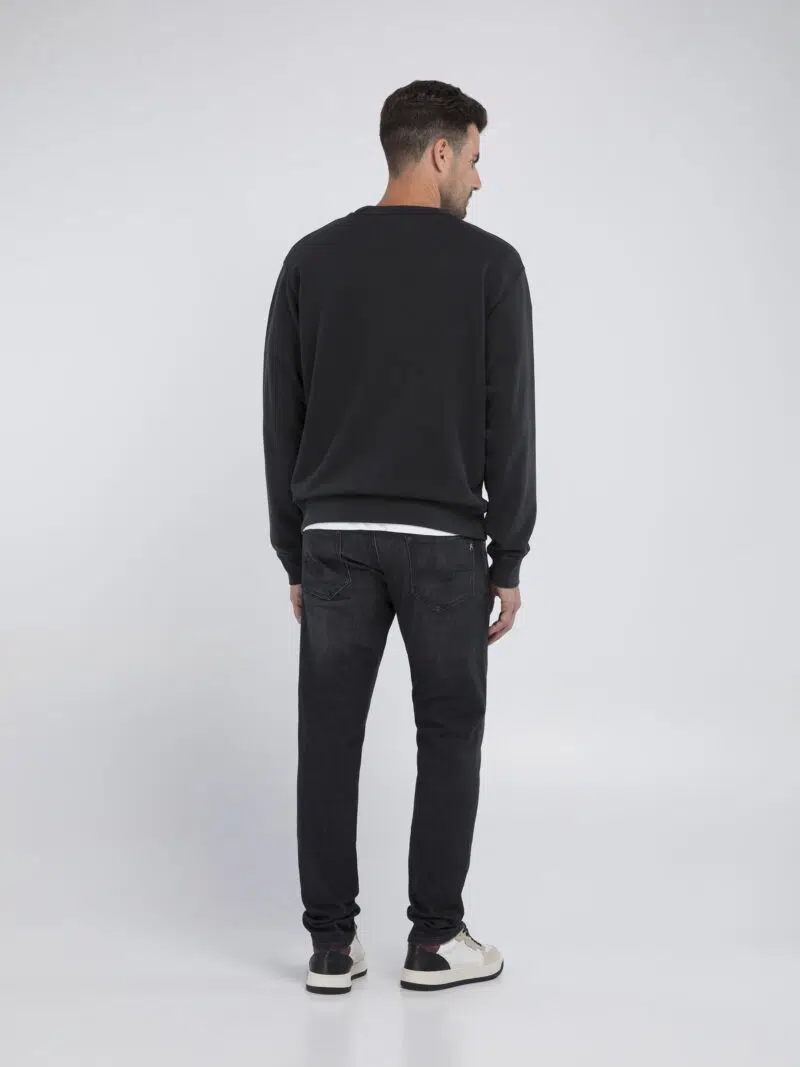black crew neck sweatshirt with lettering