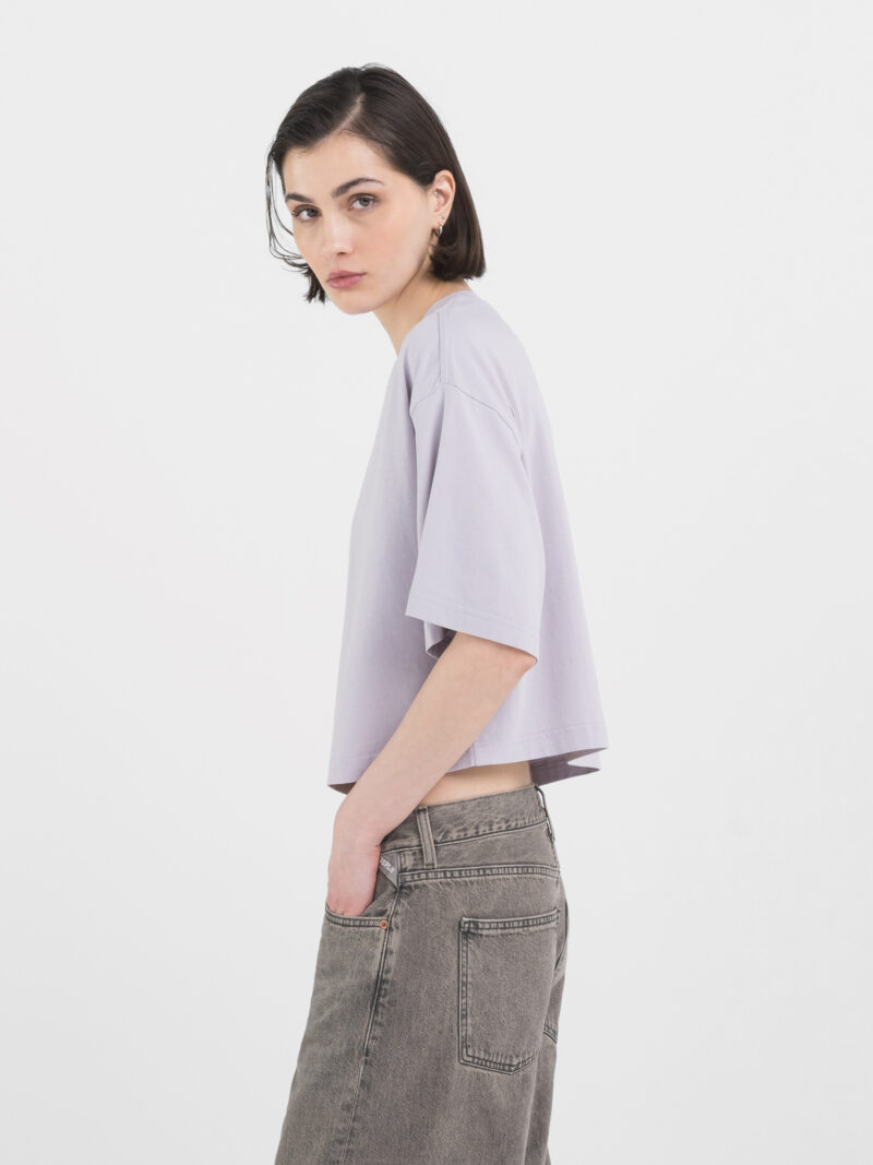 white cropped jersey t shirt with embroidery (copy)