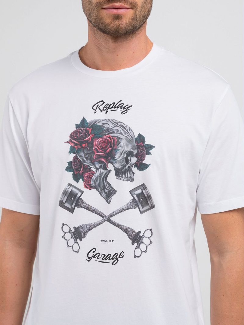 white regular fit t shirt with print