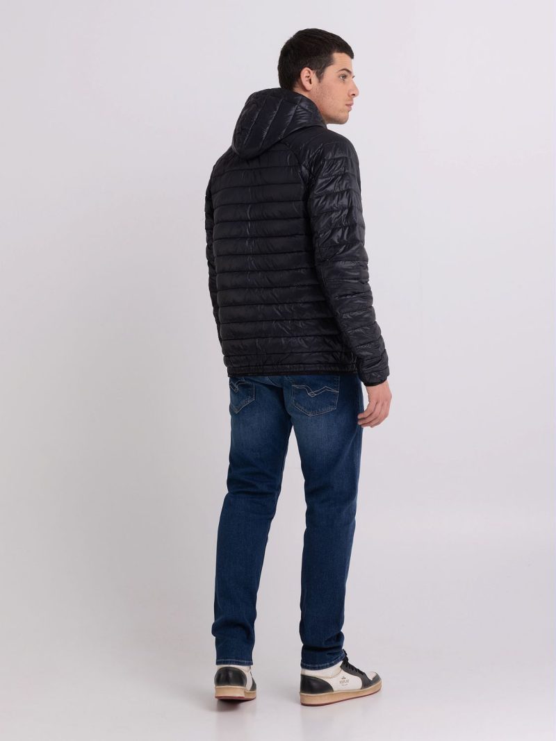 black short jacket in recycled nylon