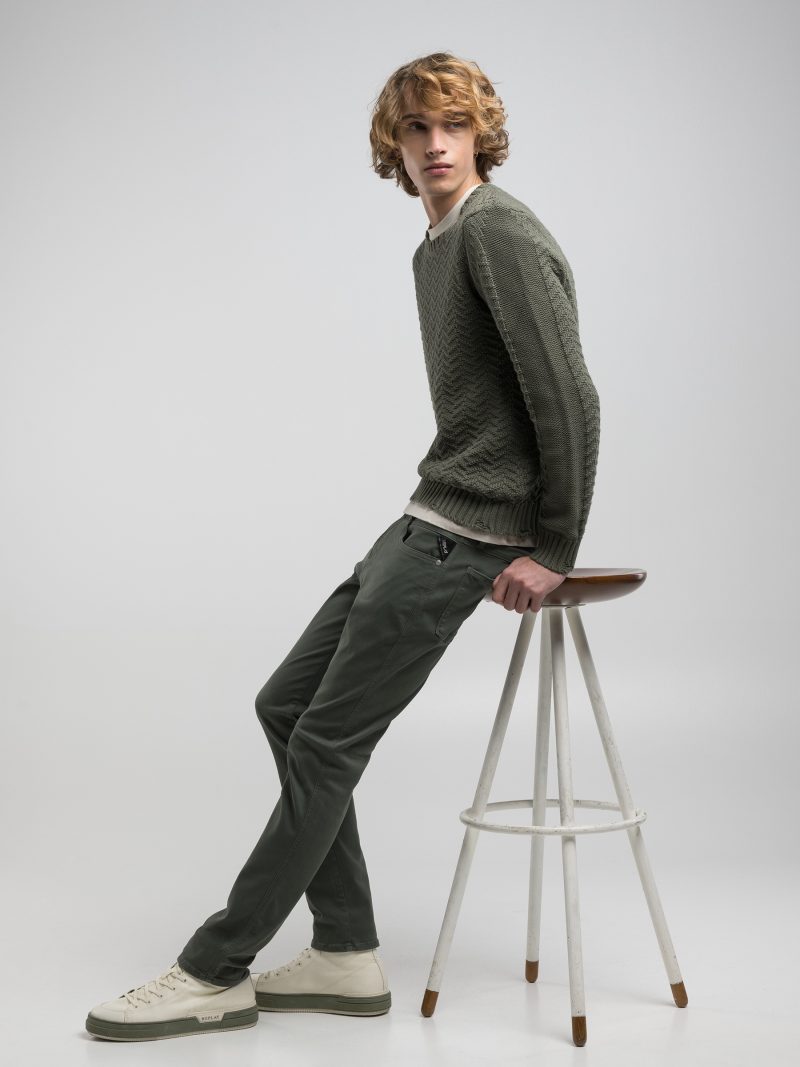 military green 10.5 oz bull hyperflex stretch denim anbass slim jeans