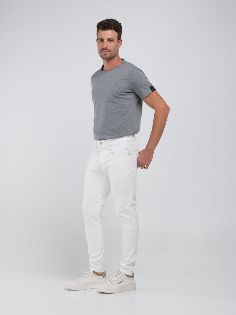 bronny super slim natural white jeans