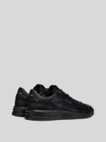 university m lux black sneaker