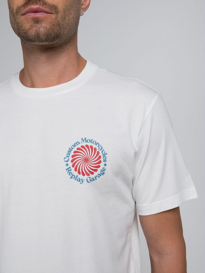 jersey t sersey t shirt with print on chest