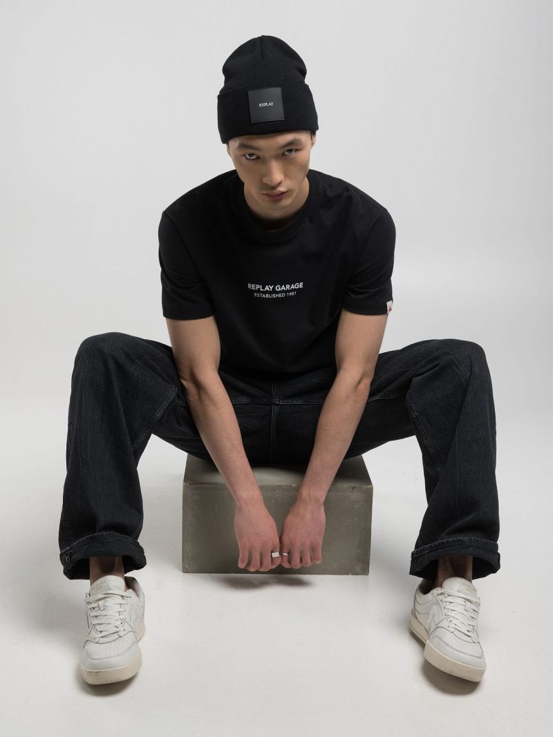 black t shirt with patch effect print (copy)