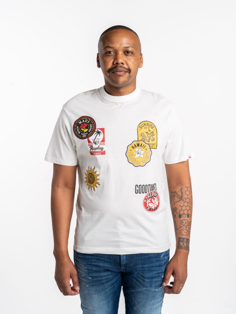 black t shirt with patch effect print (copy)