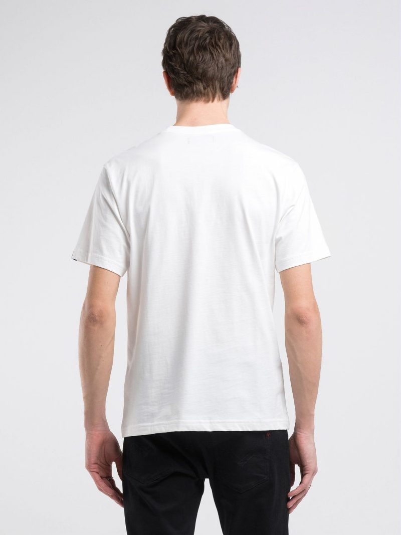 black t shirt red front print (copy)