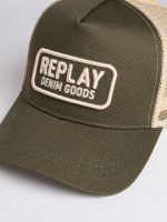 winte moss cap with logo patch