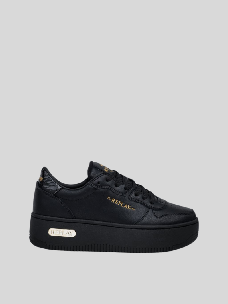 epic high total 3 white sneakers