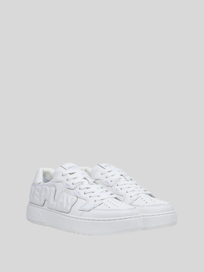 kai union black sneakers