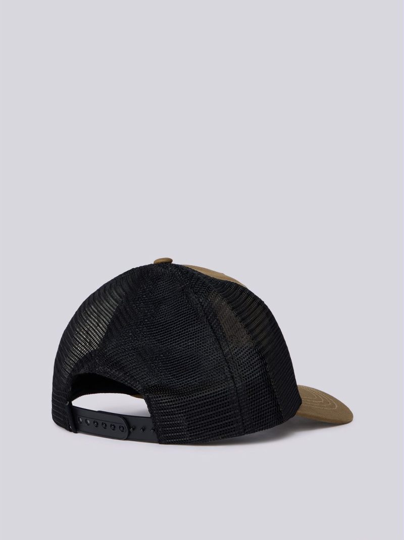 cap with maxi logo embroidery