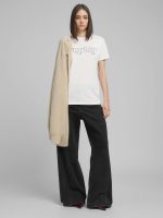 white cotton t shirt with embroidery