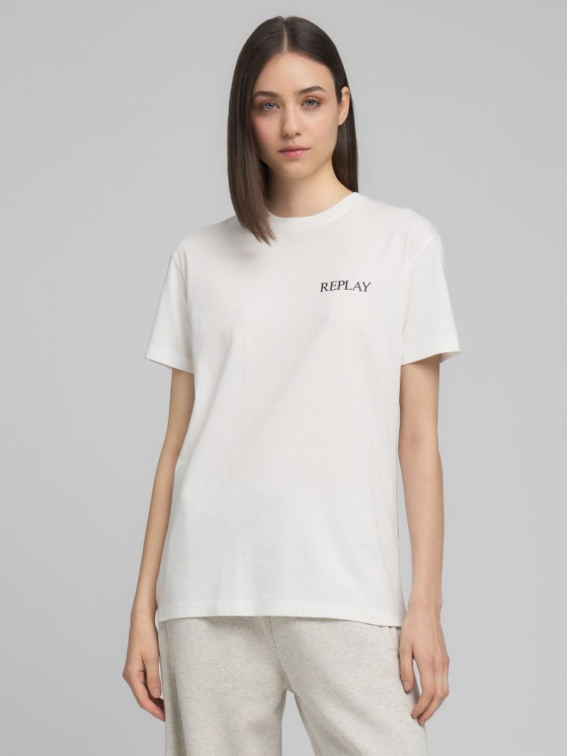 white jersey t shirt with lettering