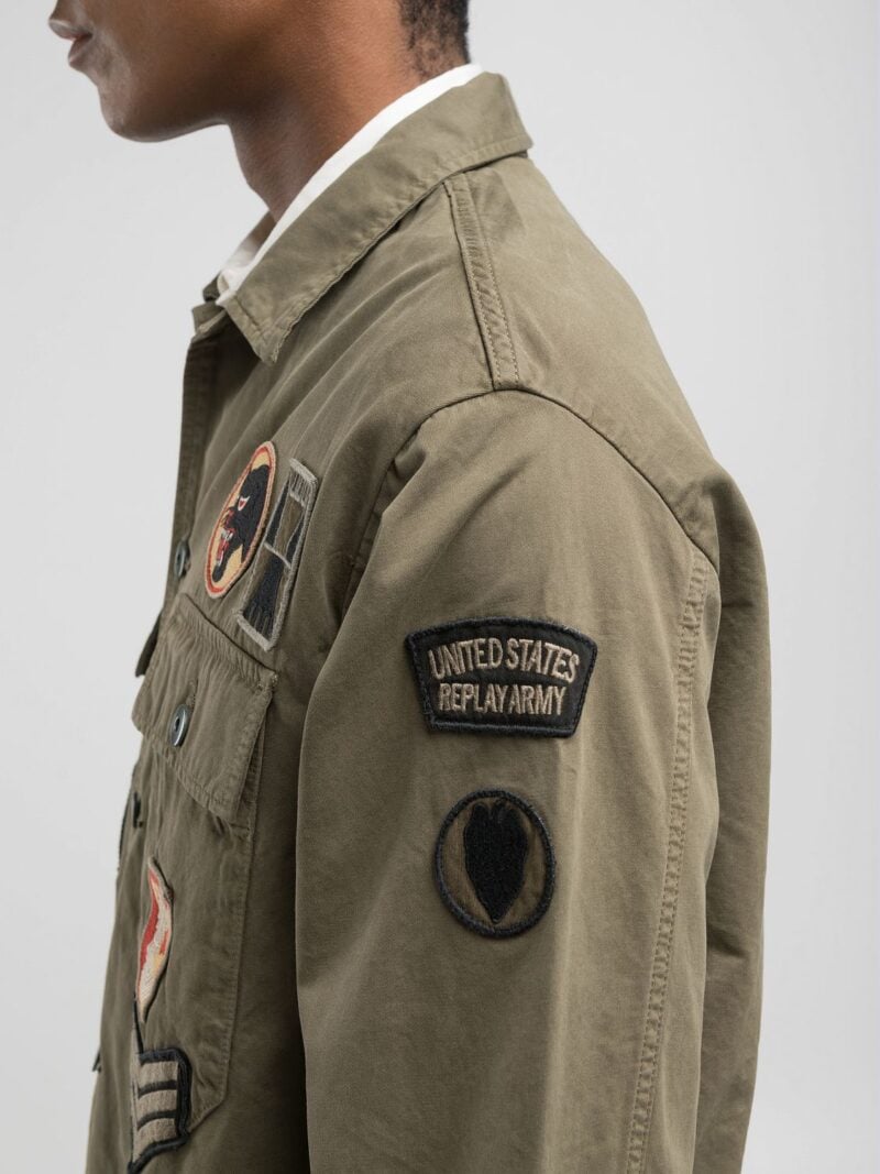 shacket with patch black