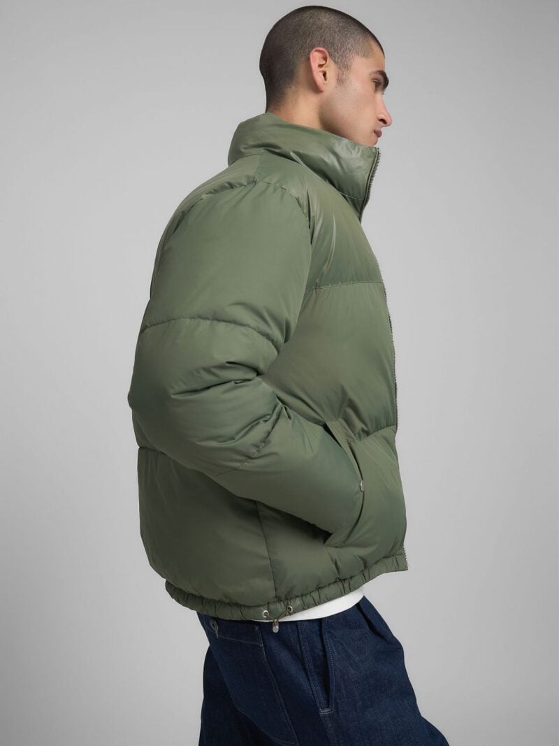army green puffer jacekt